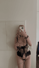 your hot Swiss girl đ„”