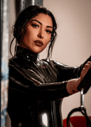 Lady Luna in Baden AG right next to the train station✅